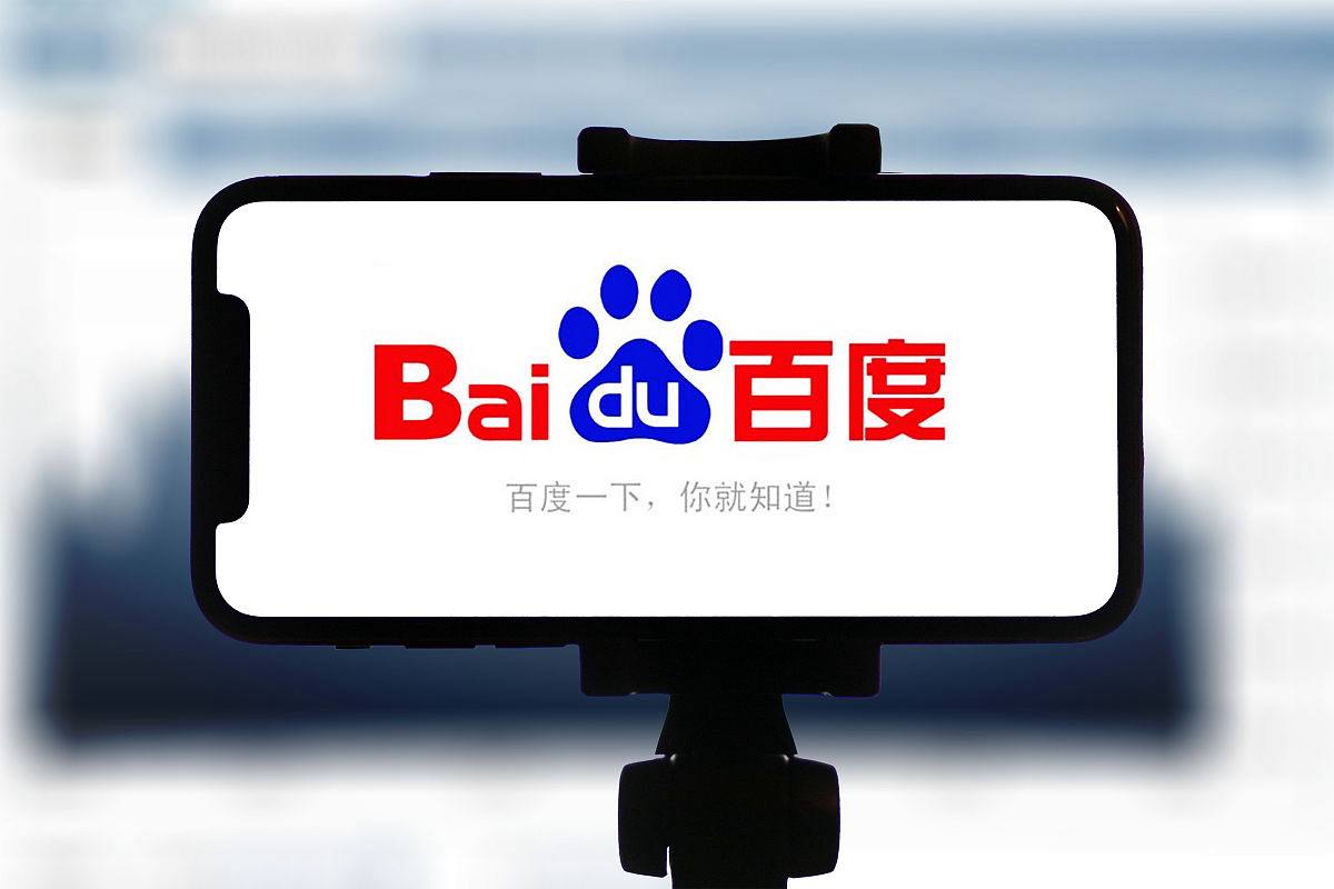 曝香港导演刘家良墓被盗